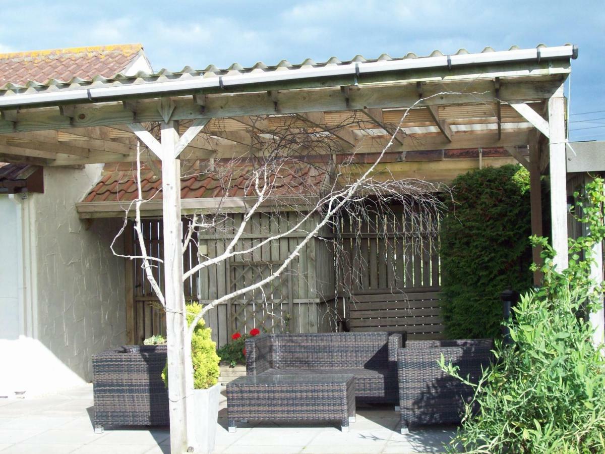 Willow Barn Boutique B&B Worle Екстер'єр фото