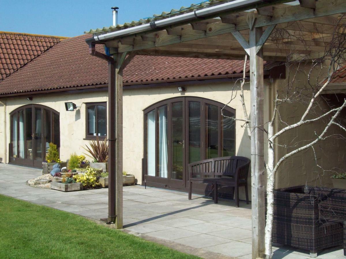 Willow Barn Boutique B&B Worle Екстер'єр фото